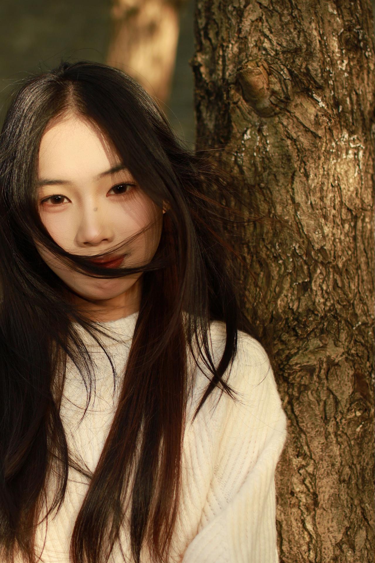 偶遇靓姐，随拍两张。～～人像写真 少女写真 绝美镜头 一张温柔的照片