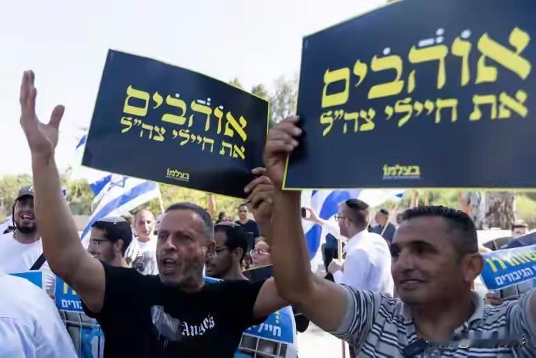 据以色列《国土报》报道，至少九名士兵因涉嫌参与轮奸巴勒斯坦男子被拘留，其中除五人