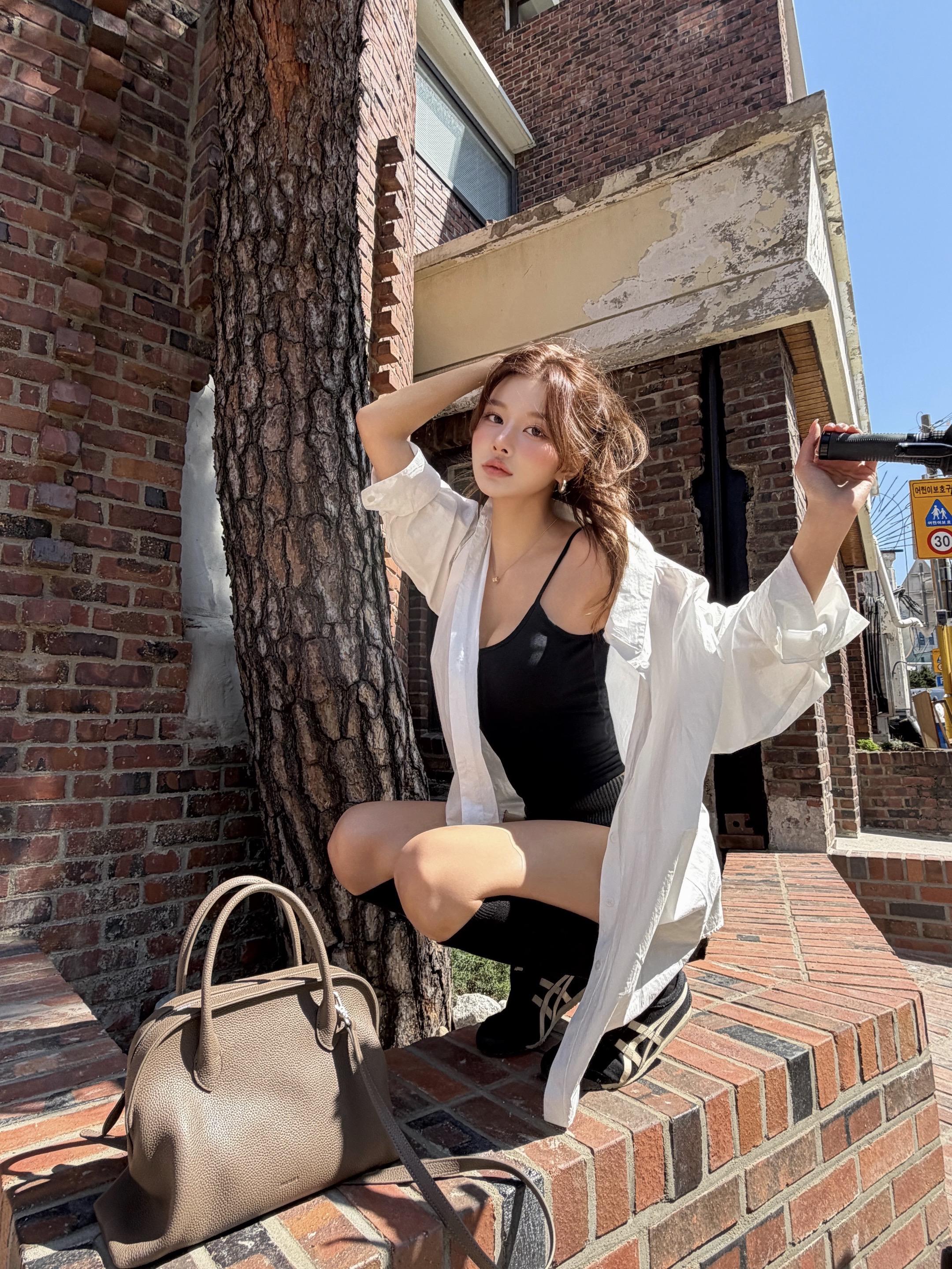 effortless chic.阳光很好☀️
