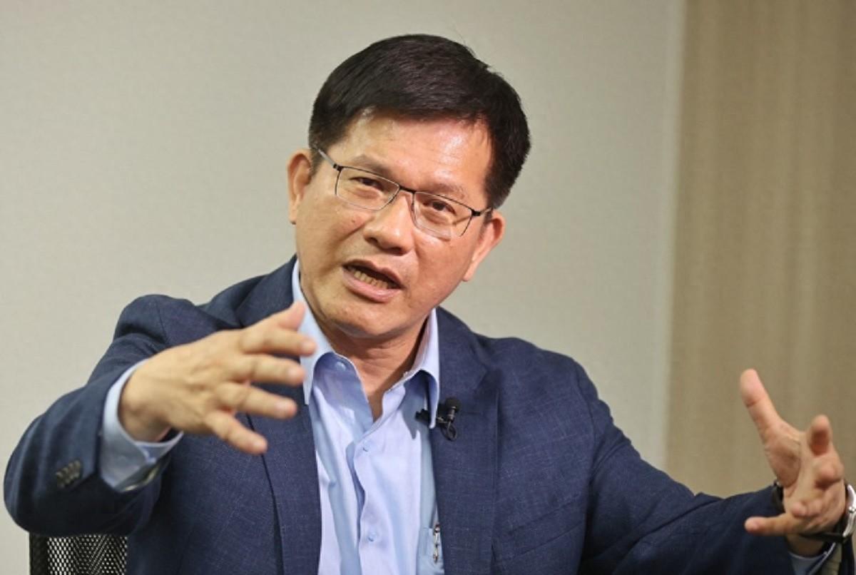 台当局高层秘密抵达非洲，包了一架飞机穿越13国领空，但还是晚了一步：没赶上！
 