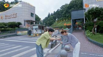 05后甘肃女生在长沙创业身兼四家法人你好湖南从大学生到四家公司法人，甘肃姑娘张玥