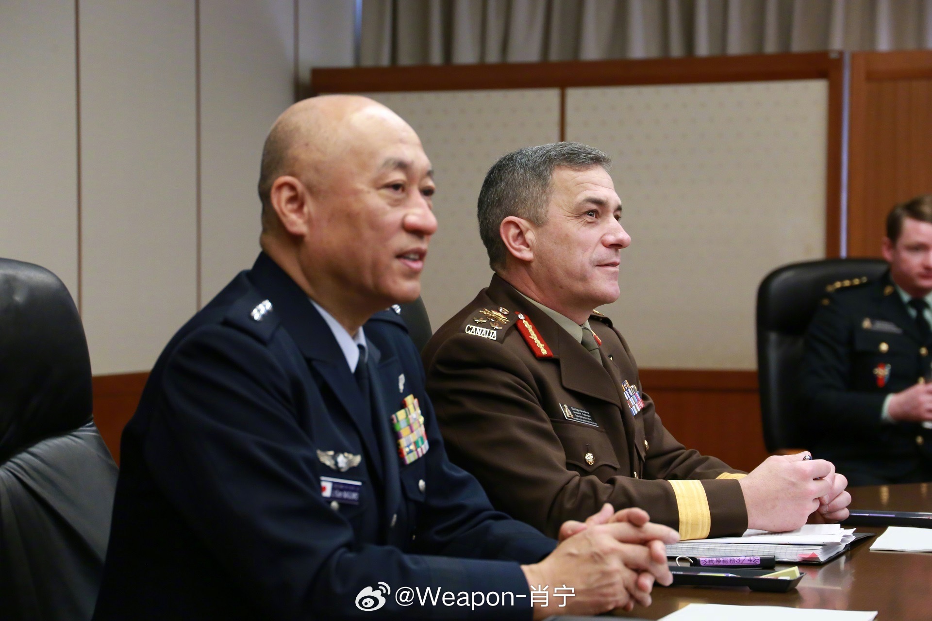 #兵器影像[超话]# 越来越昭和了——12月5日，日本統合作战司令部南云副参谋长