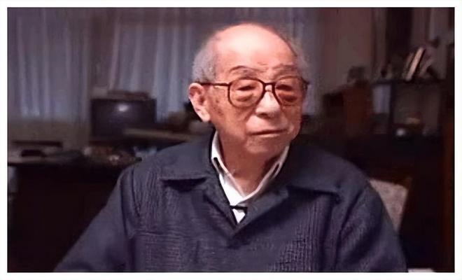 张学良与毛泽东从未谋面，但他对毛主席心服口服。

有一次记者问他:你觉得毛泽东到