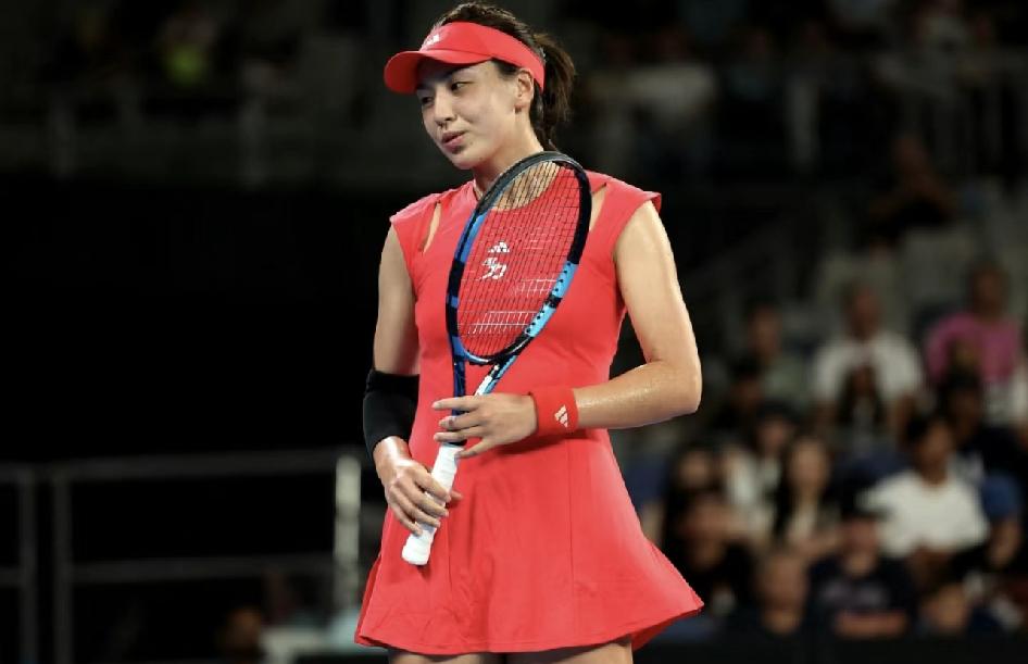 王美人杀入女单四强

王美人杀入女单四强！太棒啦！
王欣瑜晋级奥克兰赛4强
WT