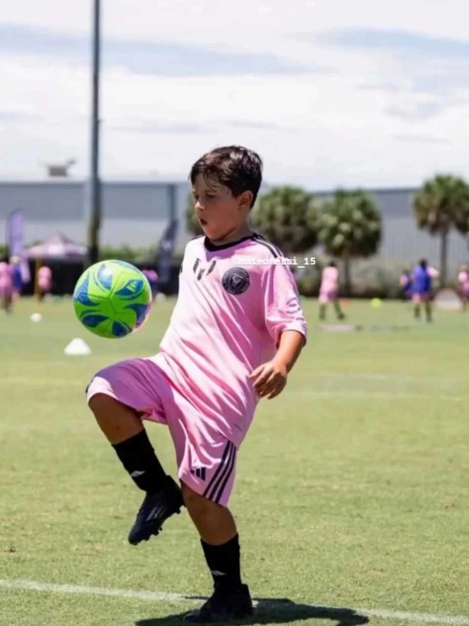 马特奥梅西[超话] 麻袋[奶牛猫] ​​​