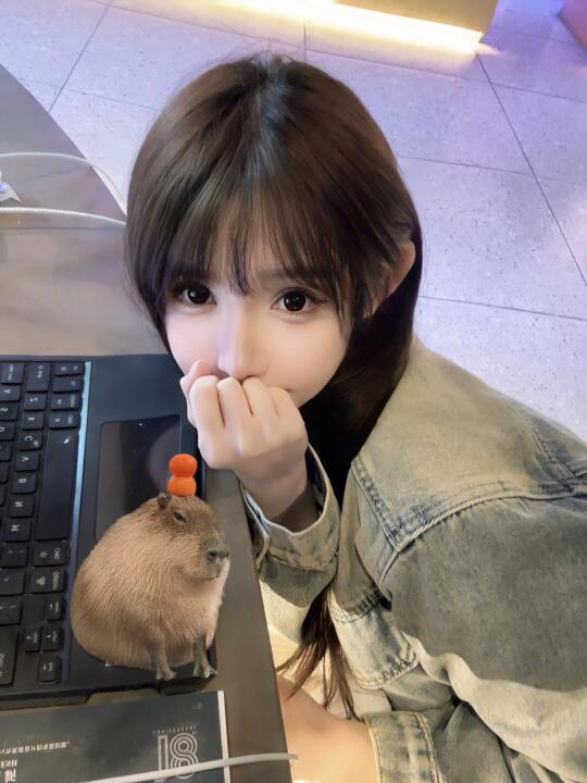 很爱工作  很爱工作  很爱工作 工作和学习使我快乐宅女慢慢