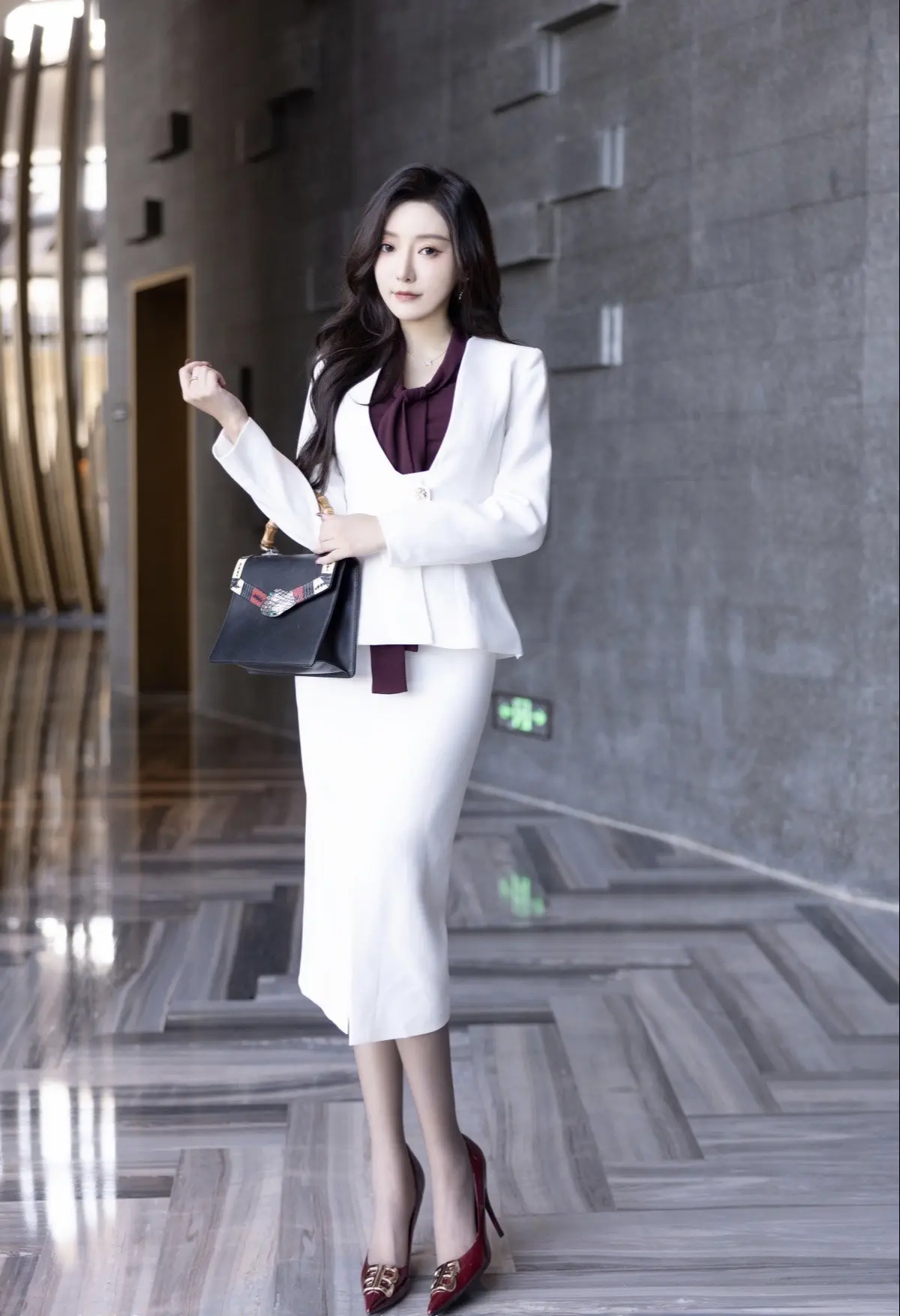 请问 什么时候可以入职

