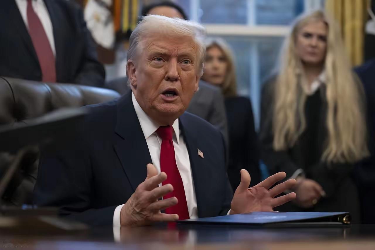 老调重谈，鹅仔们拿出来在头条大肆宣扬。

特朗普：美国不再资助乌克兰，而透过北约