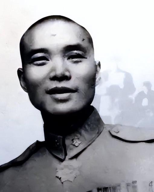 昔日追捕与被追捕！1962年，沈醉进入政协工作，发现顶头上司曾被他列入军统监视名
