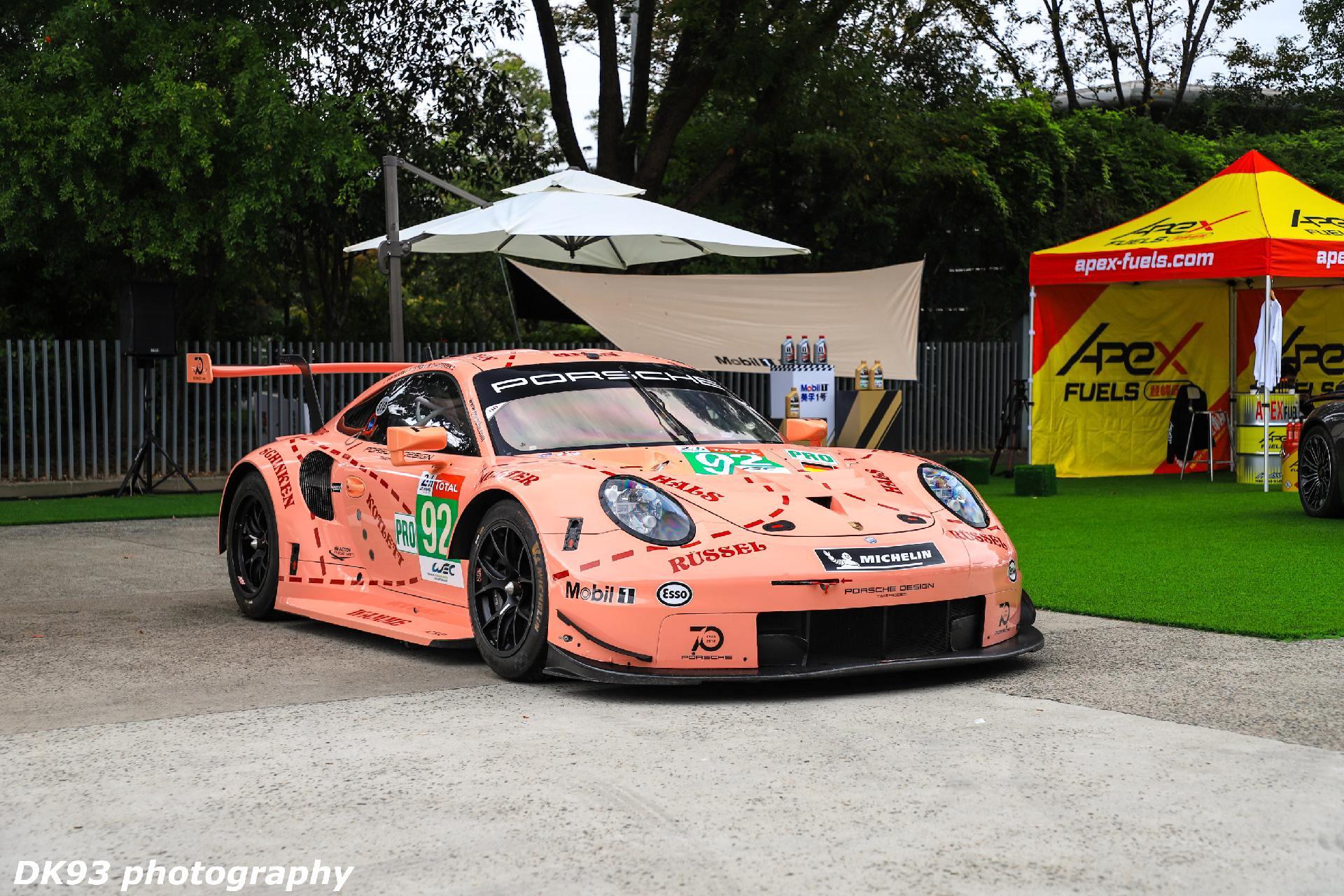 保时捷赛道日。赛道日第一天📷 RSR Pinkpig又见面了 换了原...