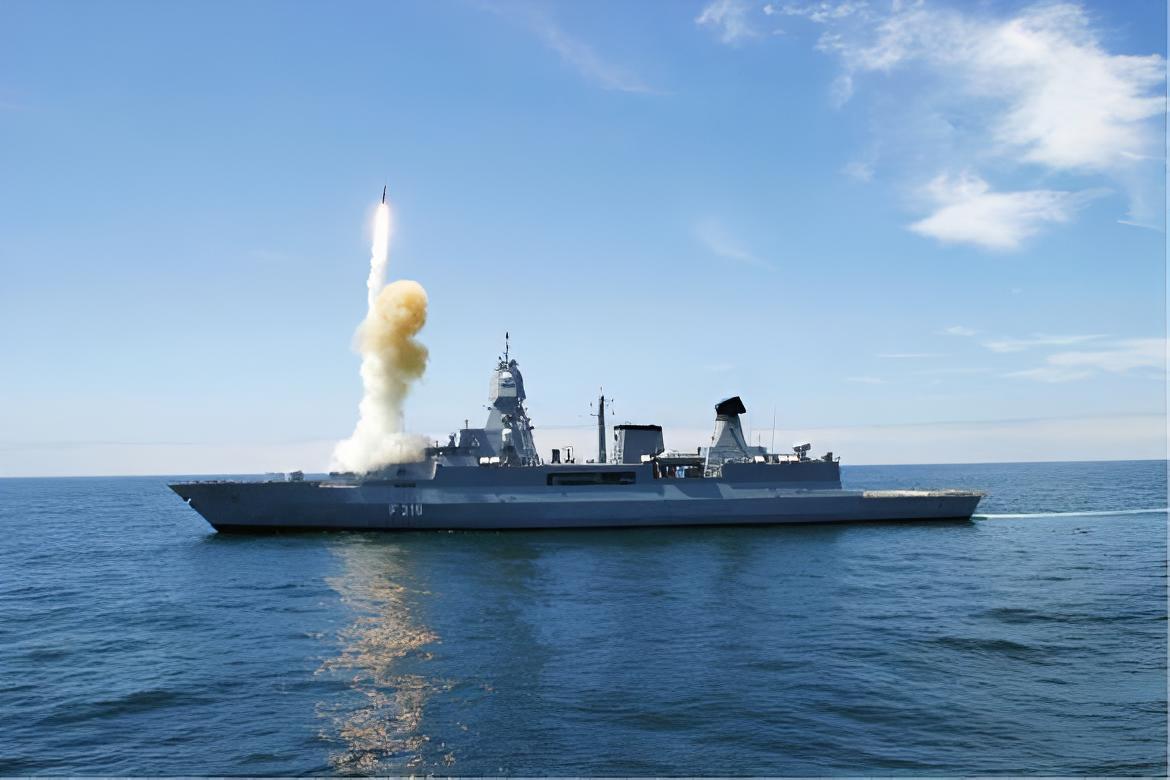 每天认识一件兵器 德国“萨克森”级护卫舰“萨克森”级护卫舰（Sachsen Cl