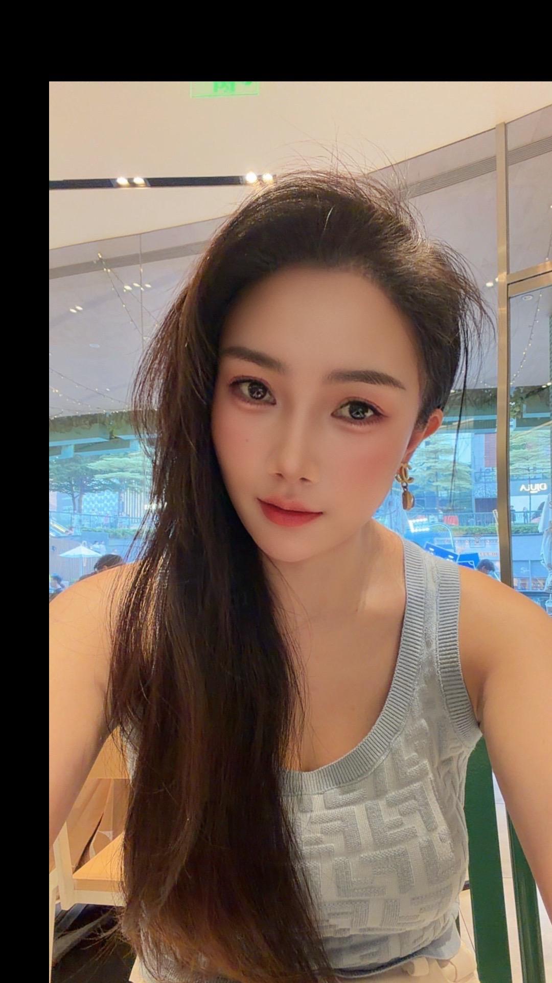 要做那个一边哭一边搞定所有事情的可爱女人 感受到了文字的力量