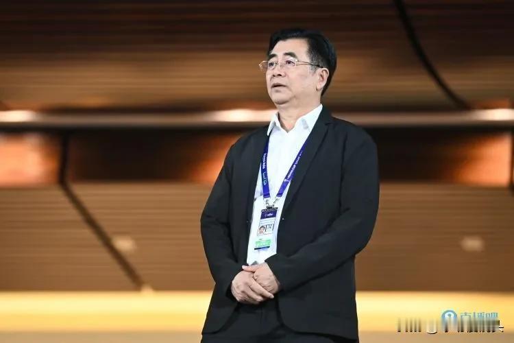 亚洲杯过后，如果足协主席宋凯实施这5个措施，开启中国足球新的时代！

1，开启并