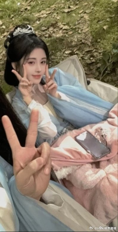 鞠婧祎 jjy鞠婧祎姜黎非jjy鞠婧祎千香“在遇见鞠婧祎的那一天，樱花开满南山，