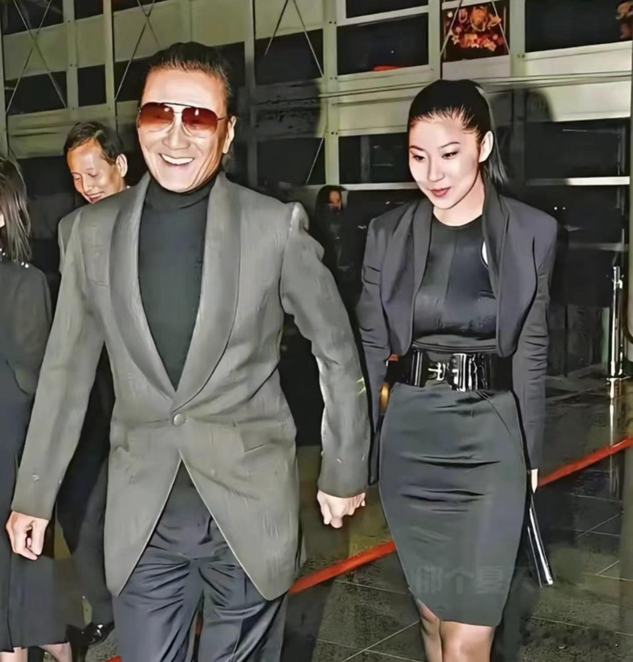 coco从20岁到32岁她把一个女人最好的12年，给了一个大她四十九岁的男人。如