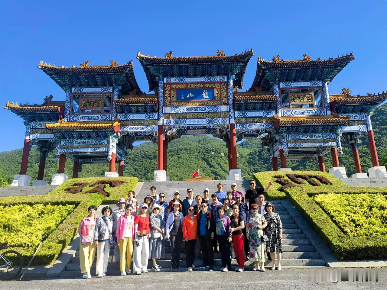 乾隆说：“早知有盘山，何必下江南”和他驾临盘山32次是真的吗？

天津盘山距张家