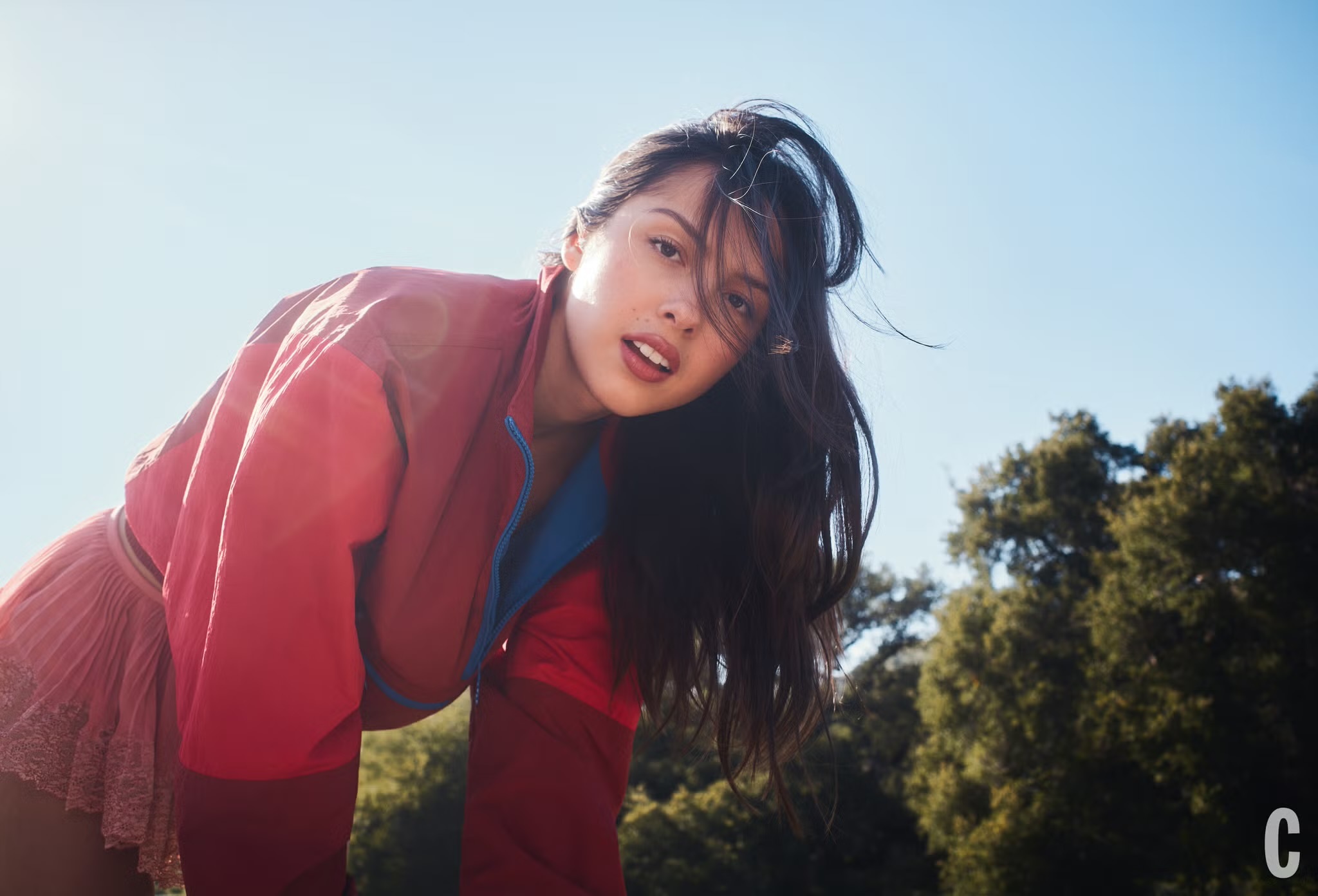 【睛彩视鉴】Olivia Rodrigo 登上最新 Cosmopolitan 封