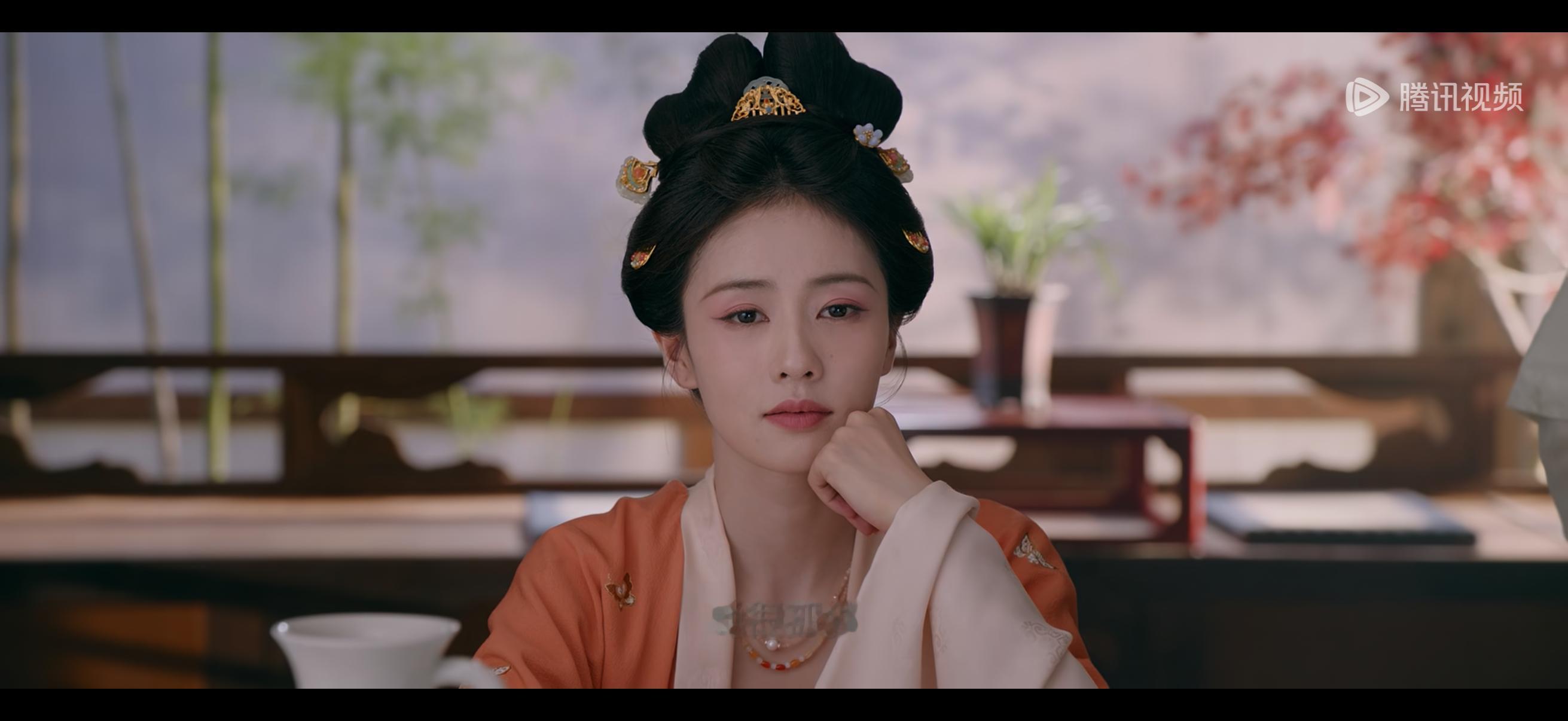 莫离  大家追剧愉快呀！我又在奇奇怪怪的角度忍不住截屏了 我感觉再给我看两集我就