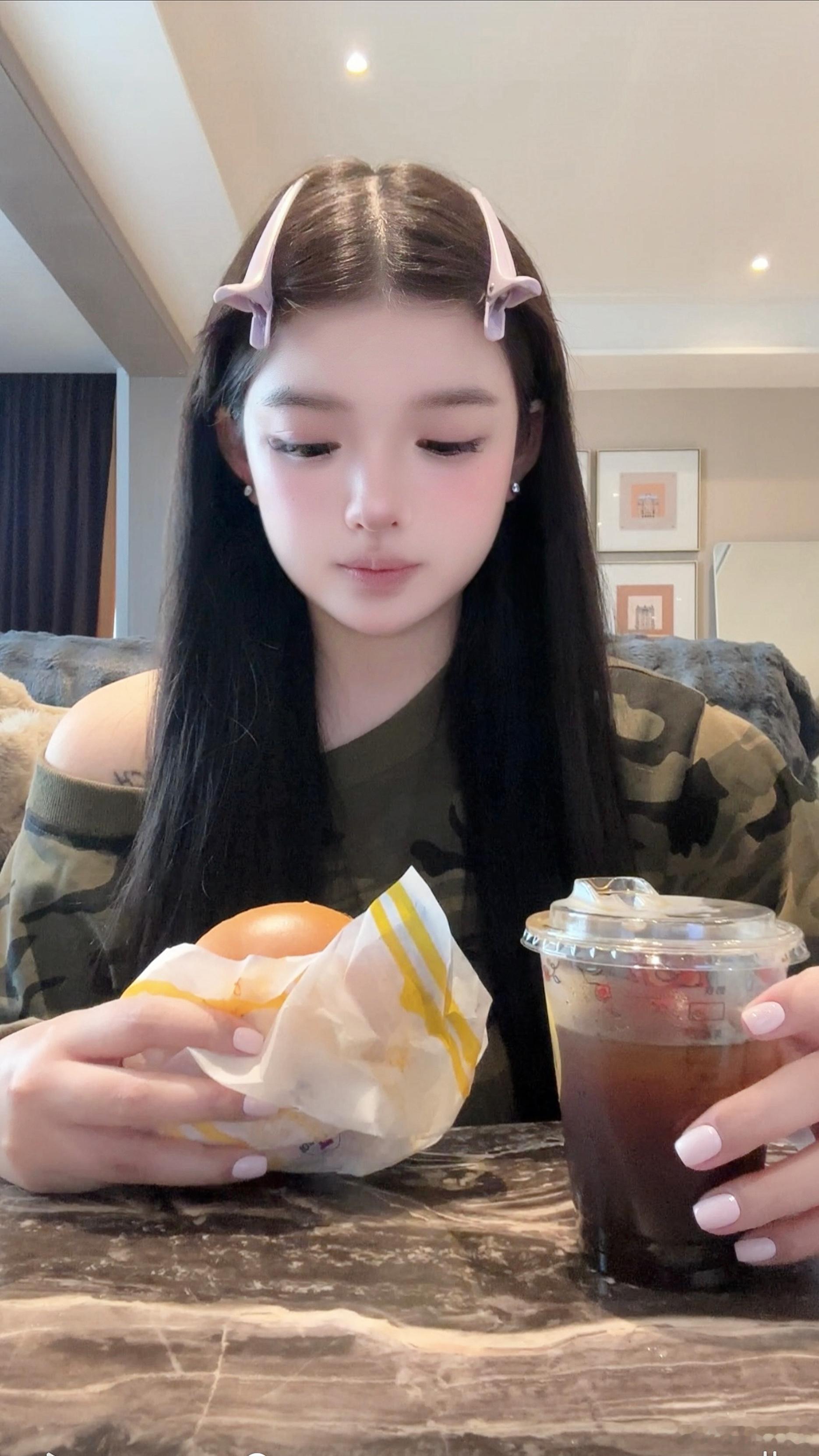 没事的我还活着 ​​​