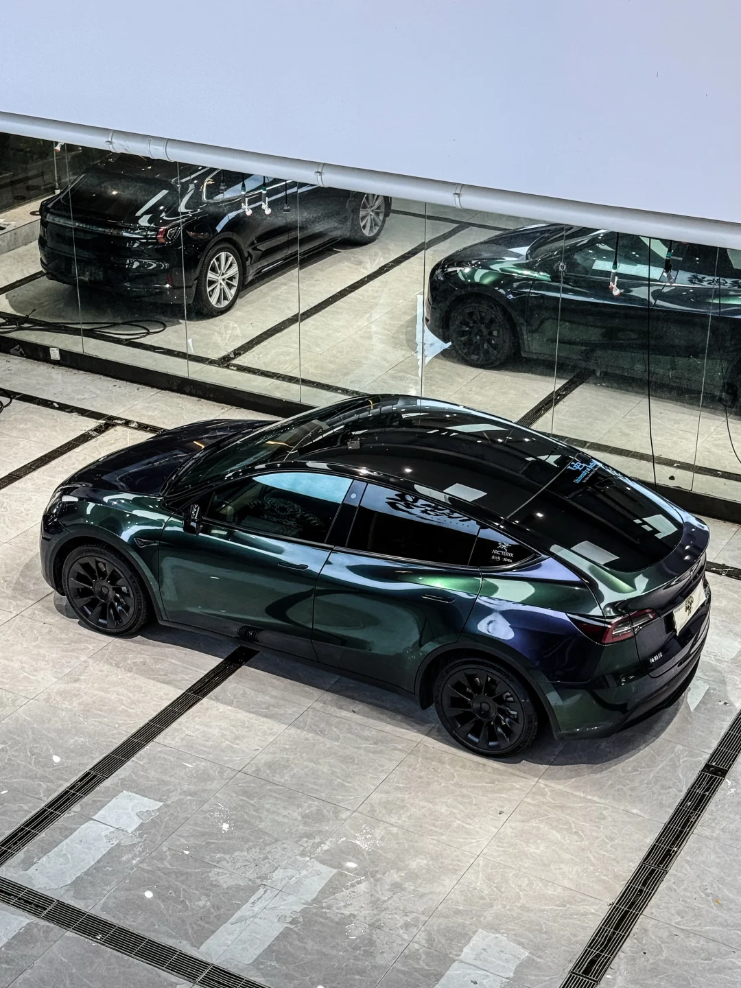 特斯拉最能拿出手的绿，让你抄抄作业哦