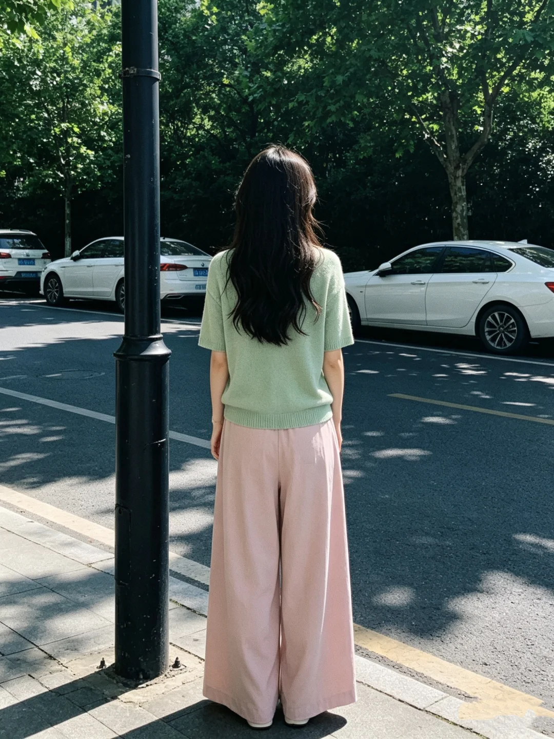 马路边这样拍太干净啦