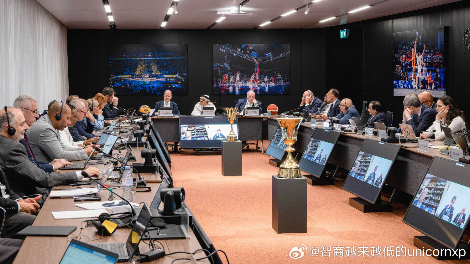 FIBA修改规则在放宽国籍界定的入籍年龄（从原有16岁前获得护照视为本土修改为1