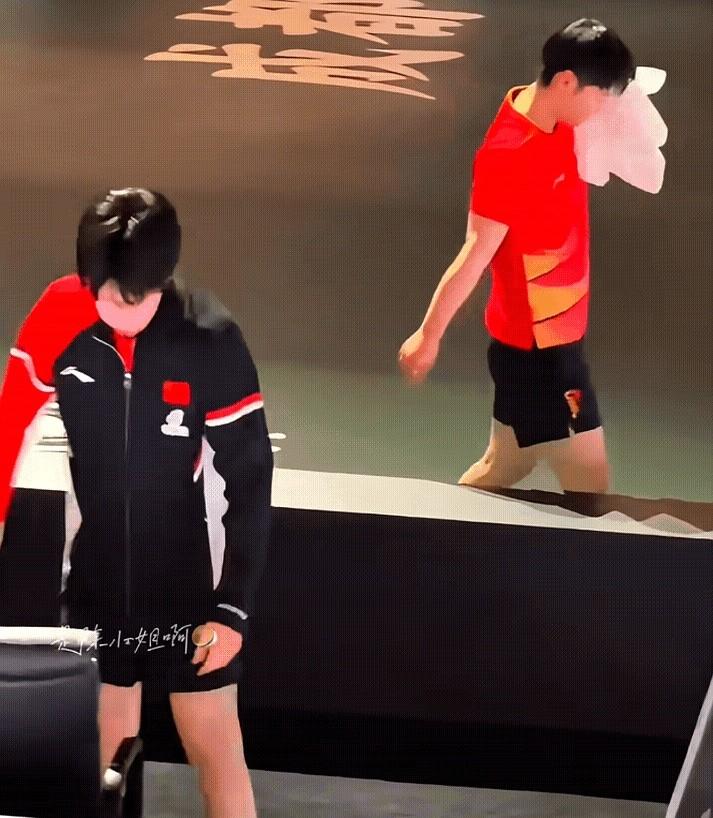 怎么雅琼结婚他俩受刺激了？

他俩似是不再避嫌，互动熟度从去年30%飙升至今年2