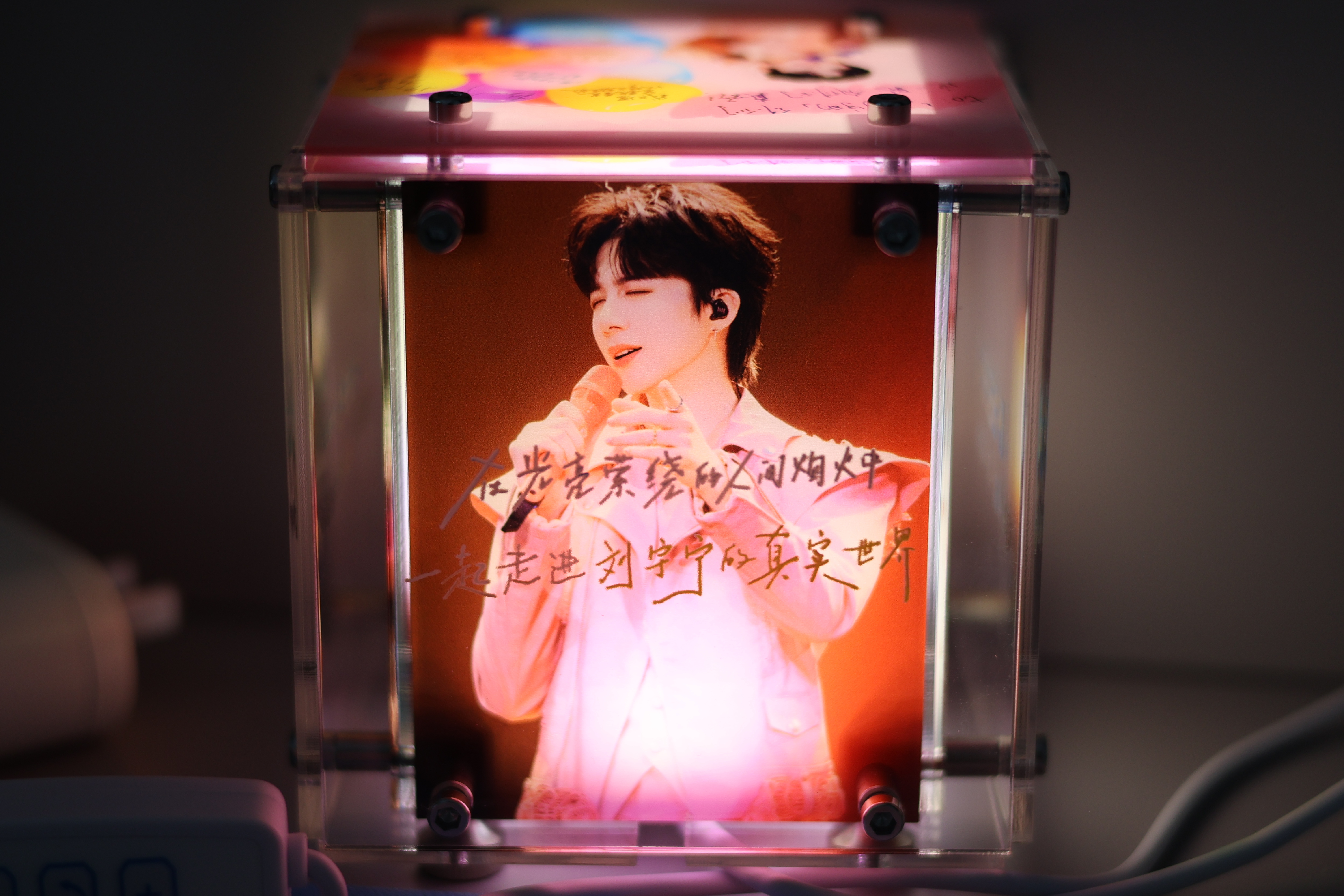 我就说 今天少干了点啥白天对着周边一顿咔嚓📷结果忘记发了尊嘟好美丽虽然因为考试