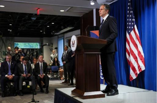 美国国务卿布林肯在结束访华行程后，发推特表示：“在我们努力解决分歧的过程中，美国