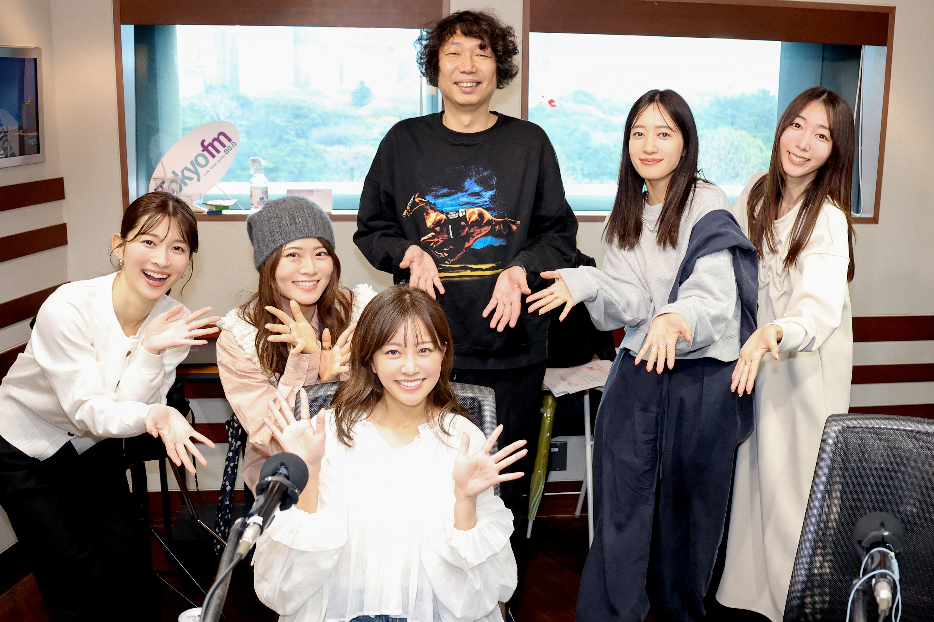 山崎怜奈 　THETRAD