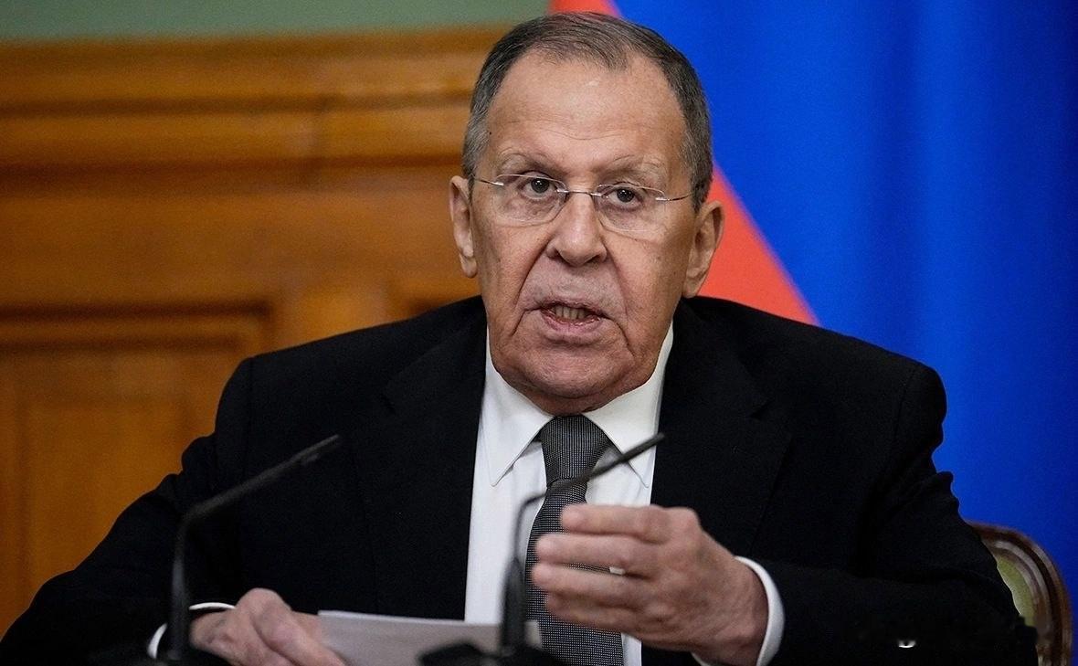俄罗斯外长拉夫罗夫最新表态，对去年阿拉斯加俄美峰会上达成的那套协议“保持乐观”，