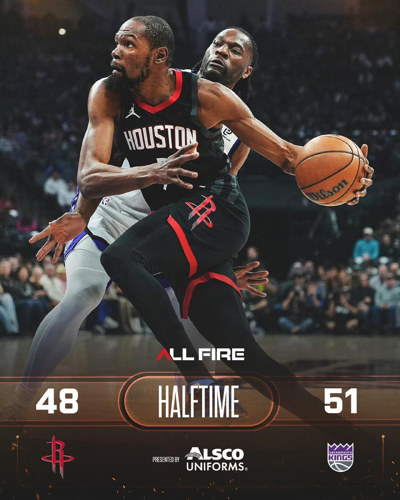 国王上次赢了火箭一直败到今天，火箭这半场看来能给国王机会，投射差还带动了丢篮板，