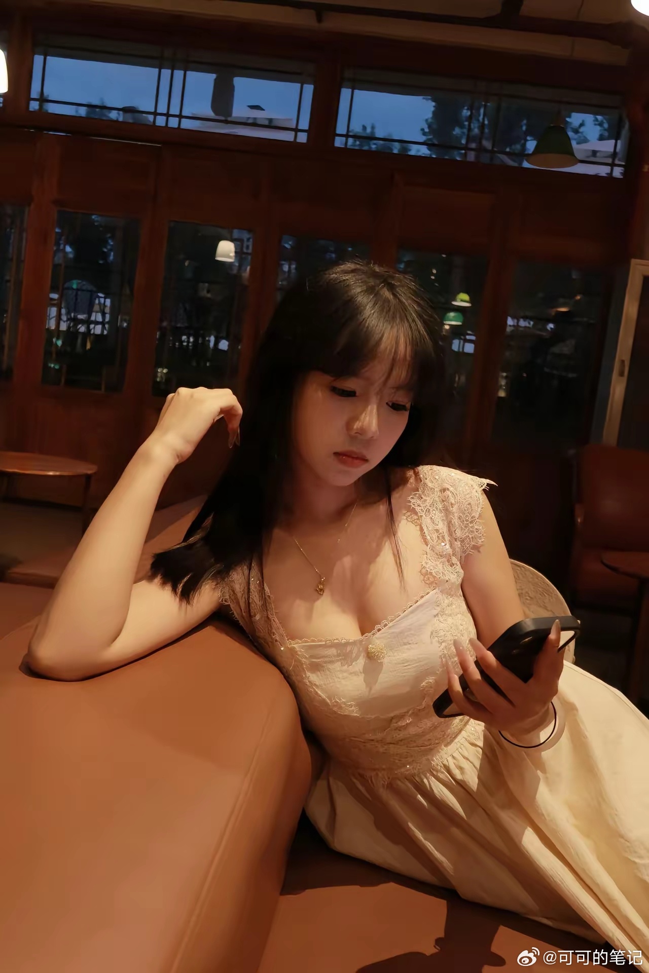 你还是住在我的回忆里出不出来 