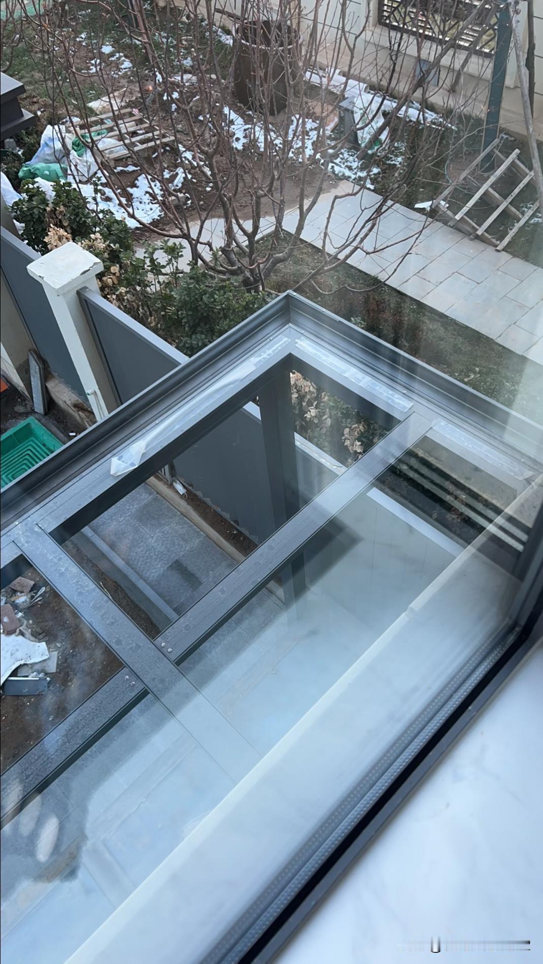 买二楼真心错付吗？
当时看上了大落地窗，家里老人喜欢低楼层，但只剩下二楼了，我们