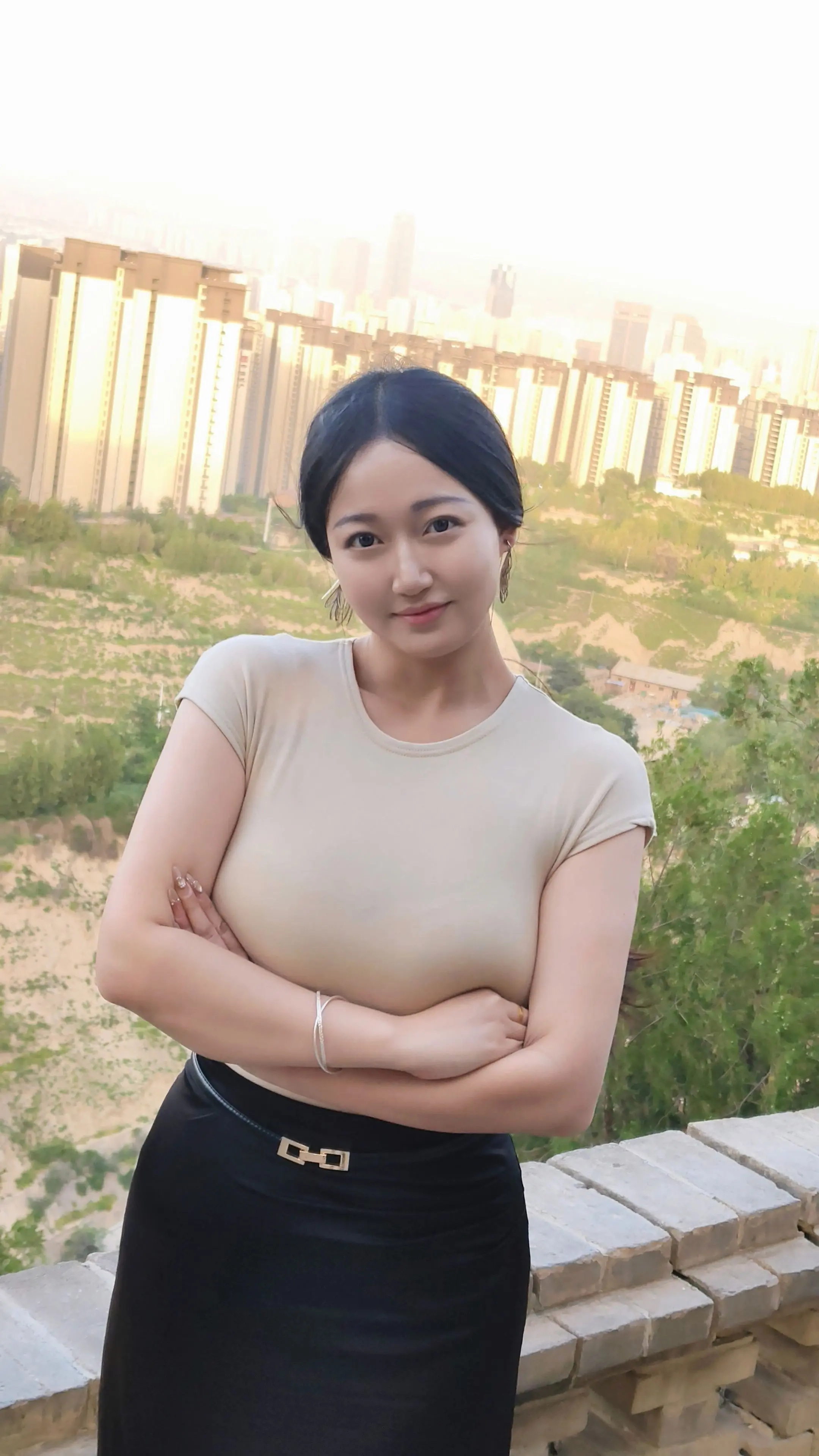 于是 我开始期待你的掌纹里有我的命运