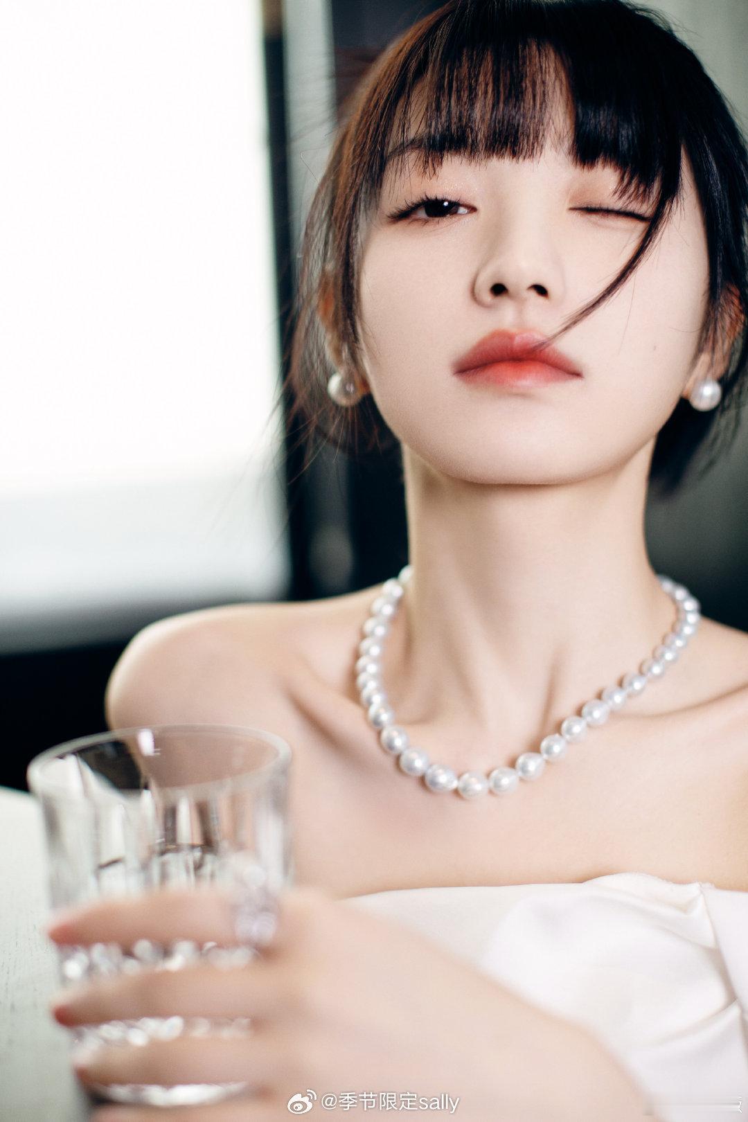 竟然才看到田曦薇这组！好美哦😻 ​​​