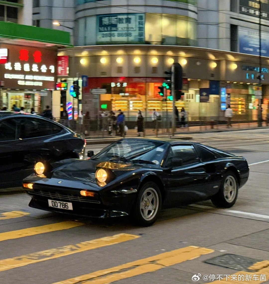 这真的太老钱了，Ferrari 308 GTS 