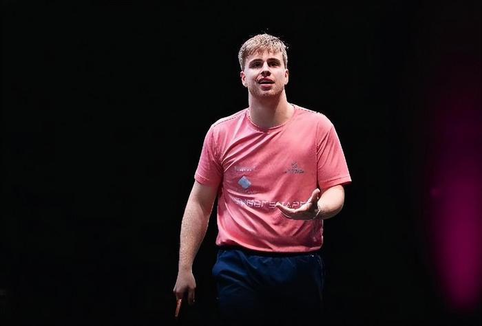 1-4！乒坛再爆冷门：男单世界第5被淘汰，多哈冠军赛四强已出其二
2026年1月