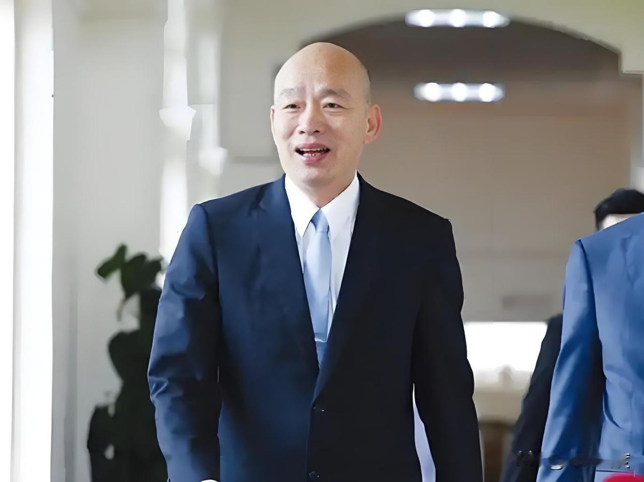 韩国瑜捐款236万助花莲重建，呼吁大家一起关注灾后需求。发文不到一小时，即获5万