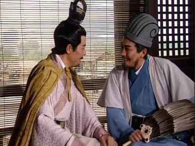 《三国演义》这部小说成书已经超过五百年了，受到广大人民群众的喜爱。分析这部小说的