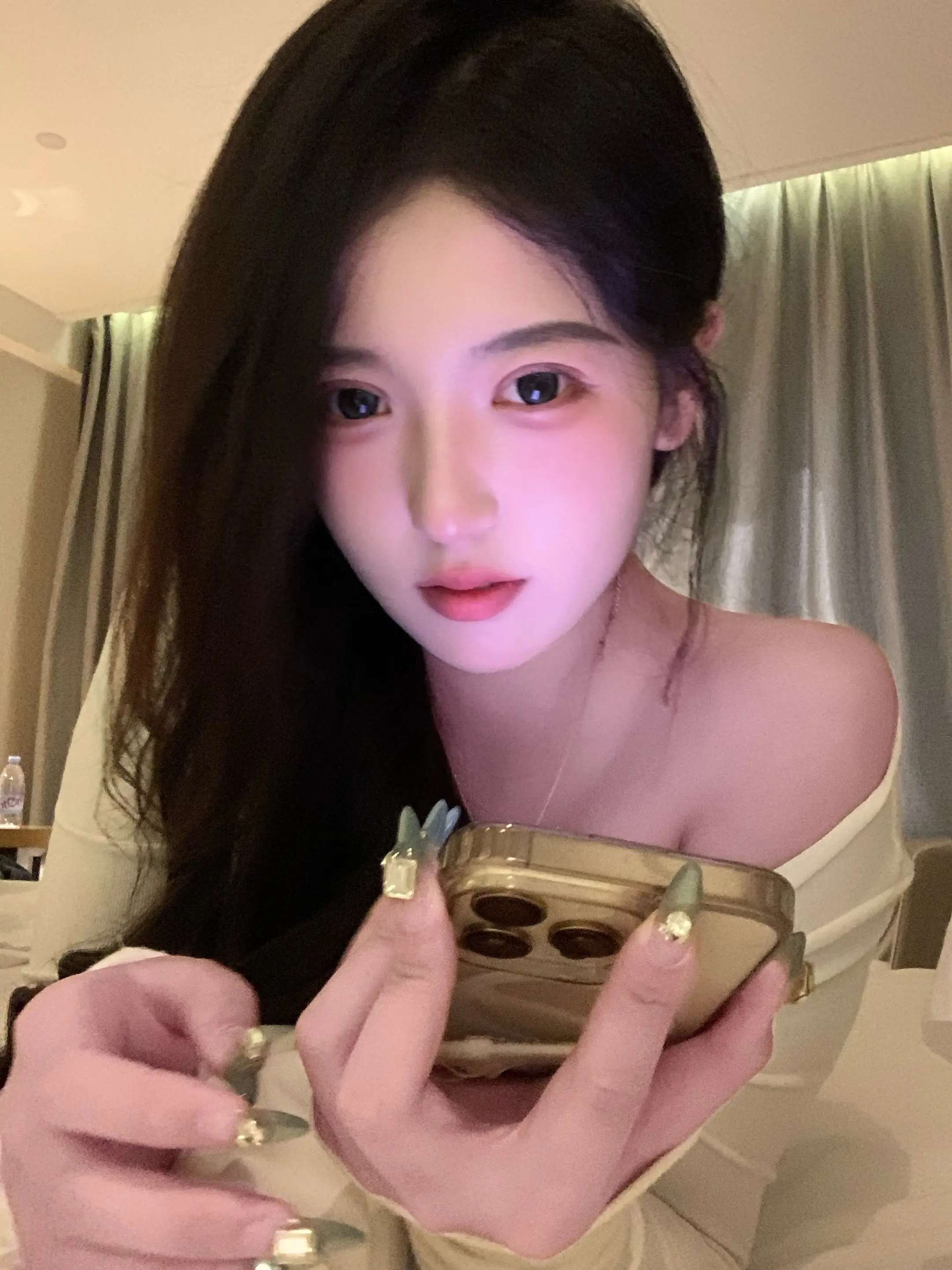 你懂得我的固执 我懂你脾气。