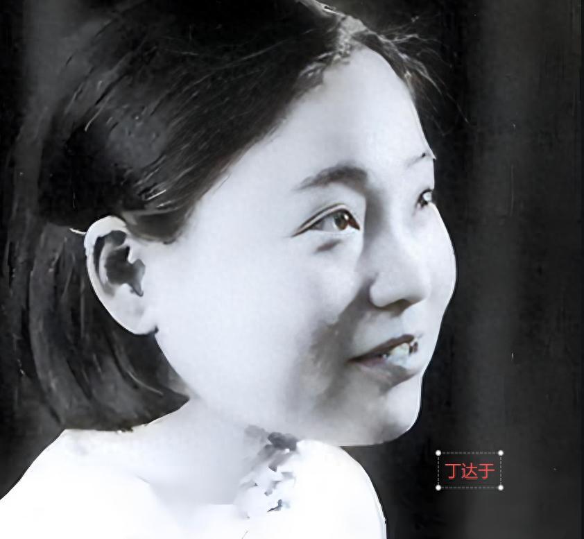 1925年，19岁少女被55岁祖公公叫进卧房，自此守寡84年，活到102岁
 