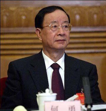 新的发展文件已经明确，以后地方发展新质生产力，不再比谁签下的大项目更多，还要对错