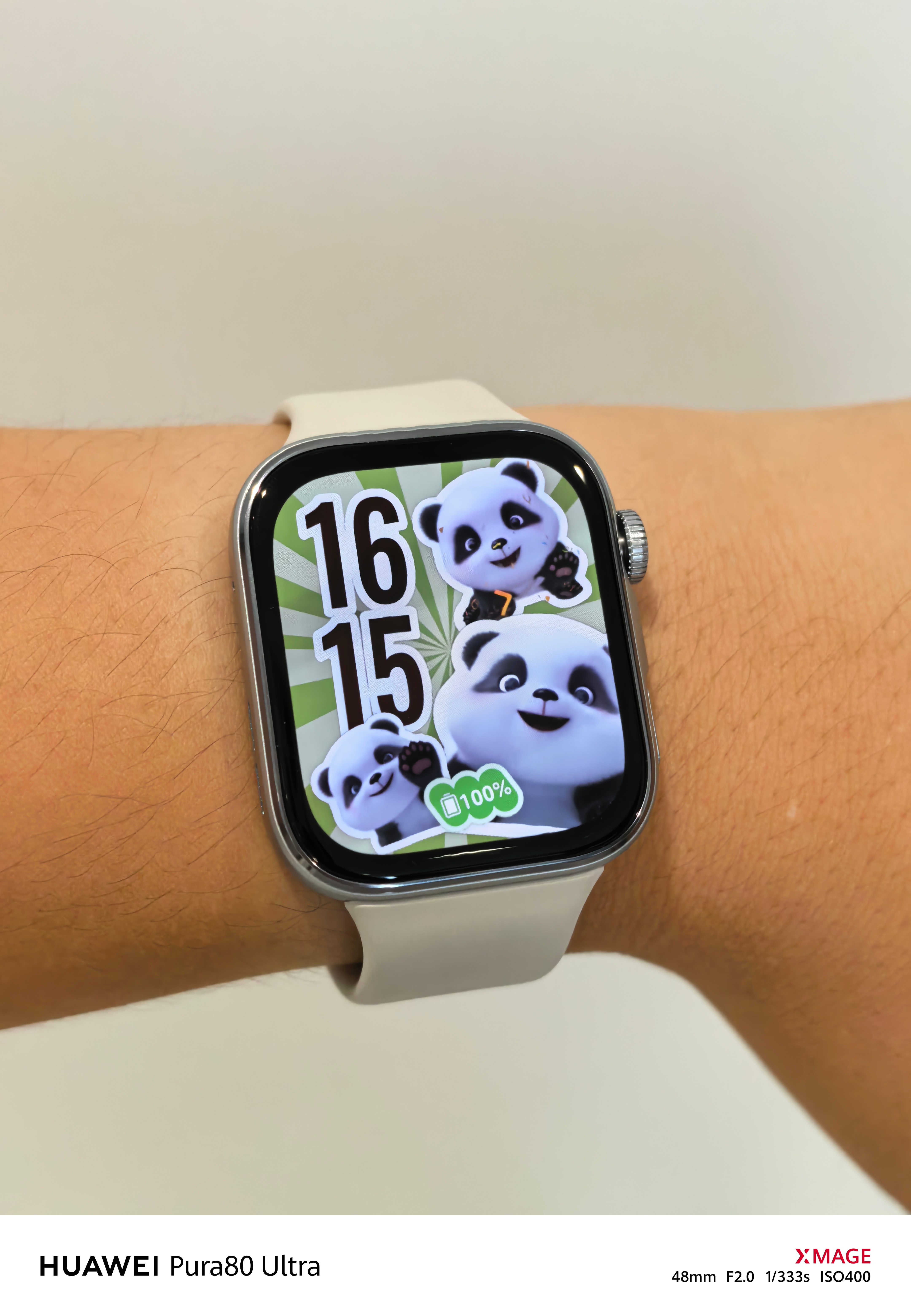 华为WATCH FIT4确实够轻巧，戴起来很无感，续航也不错，可以说是鸿蒙用户标