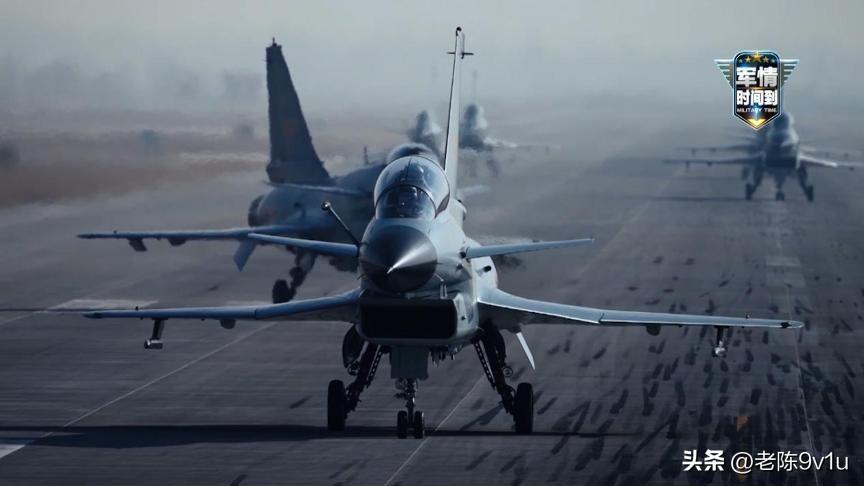 当中国空军最新演练中，歼-10C与歼-20、歼-16混编出击，并在15000米高