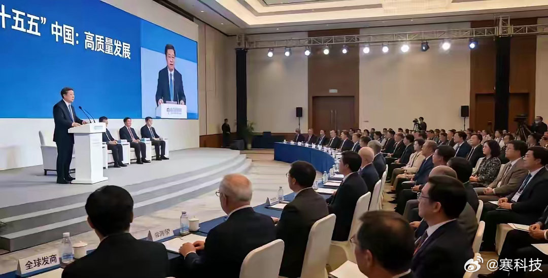 现在都不带日本玩了吗，3月22日到23日，中国发展高层论坛在北京举办。苹果、三星