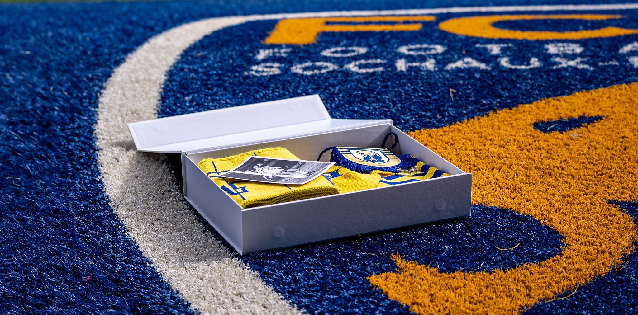 索肖 x 标致1928年，时任标致汽车公司掌门人的让·皮埃尔·珀若（Jean-P