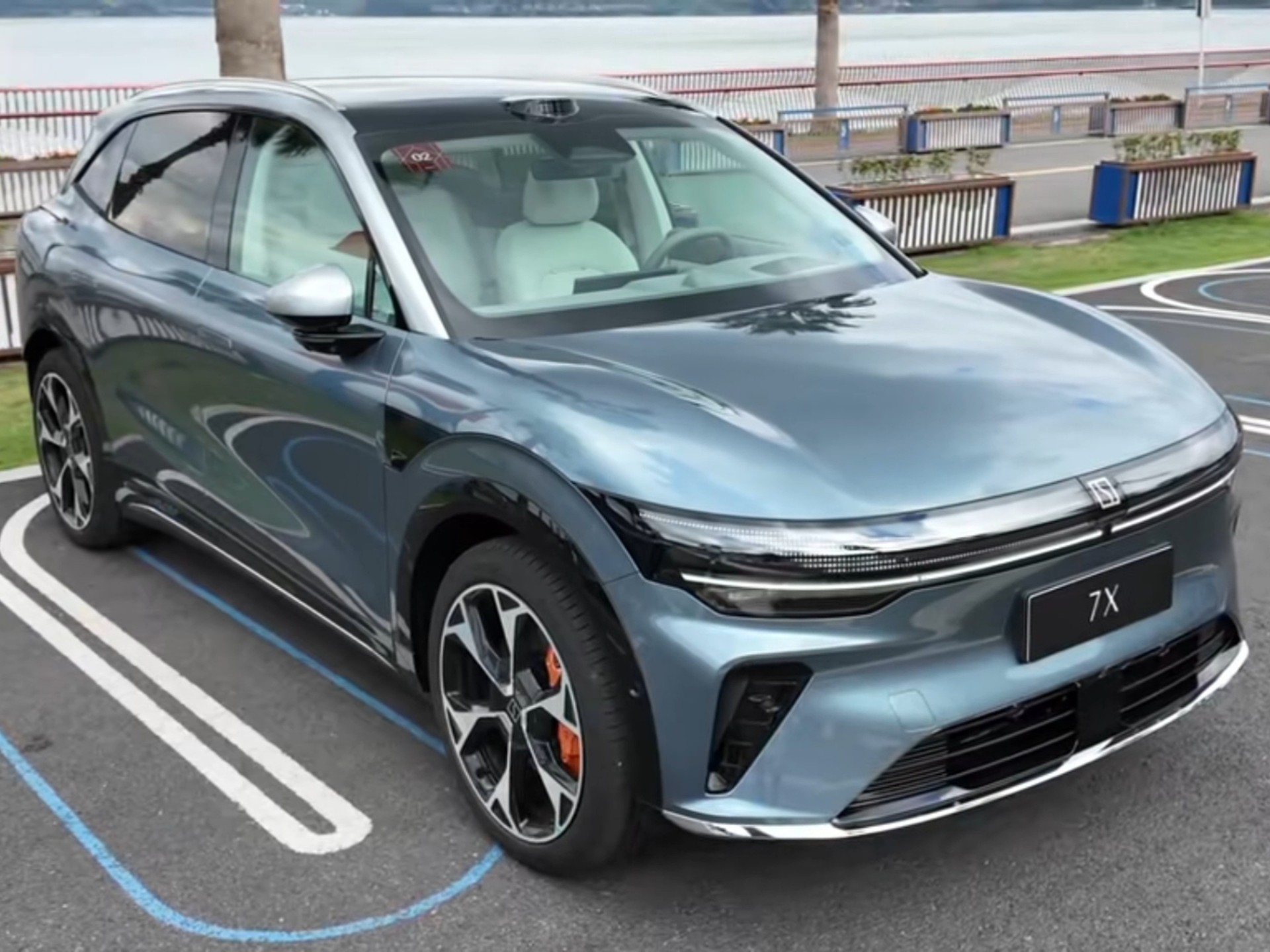 20 万级 SUV 配置大战！四款热门车型座舱，谁是你的Only one？选新能