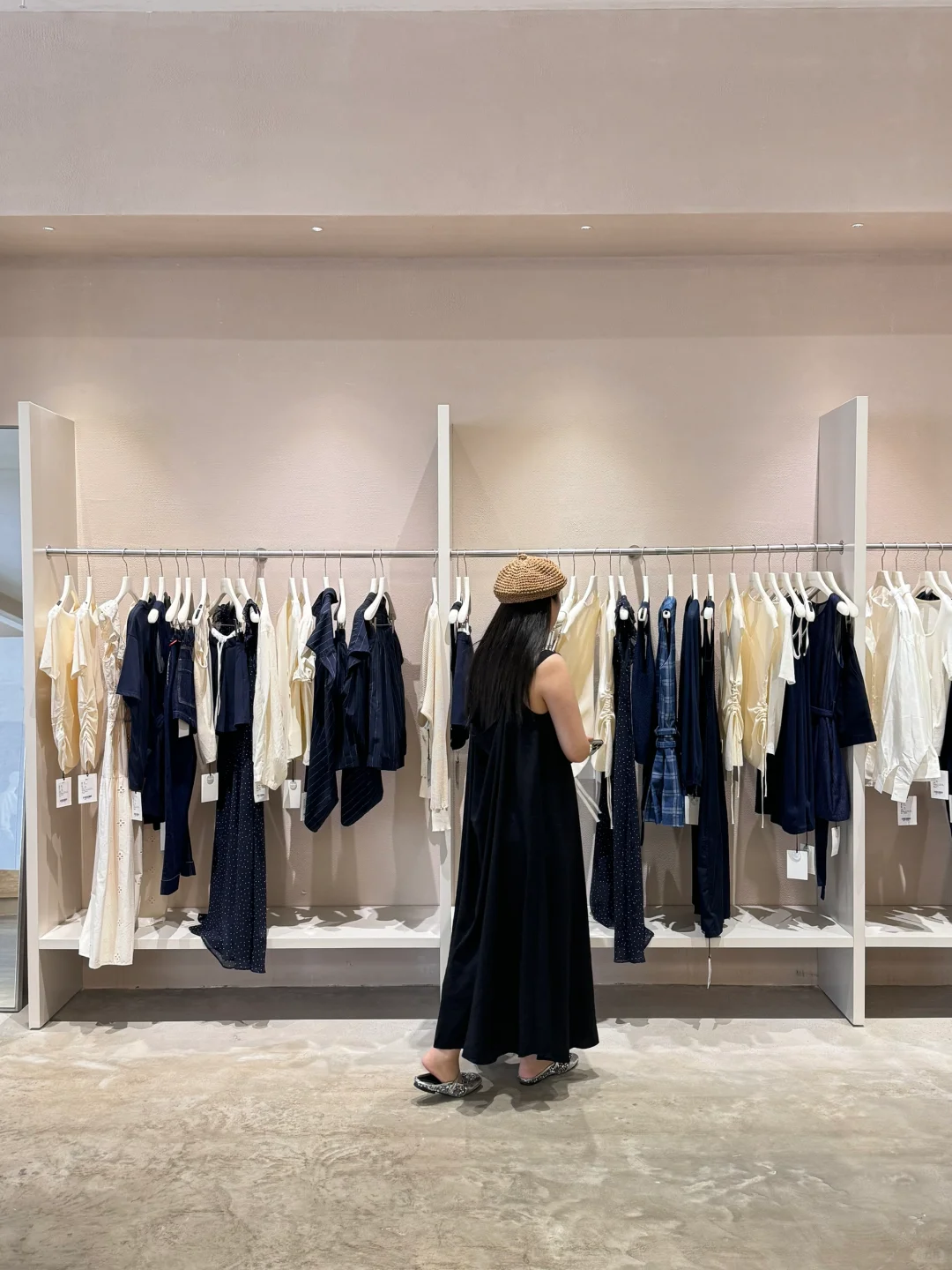 贵阳！！新开的！！700平！！我的消费观崩塌了。。。