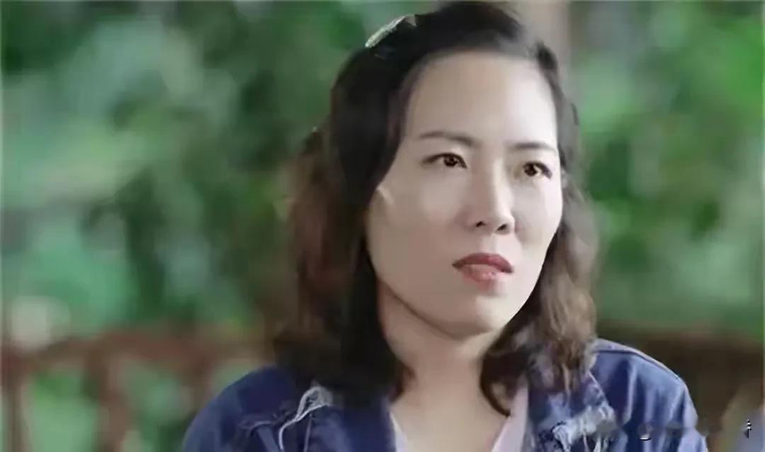 顾少强，10年前，那句“世界那么大，我想去看看”火遍全网，女教师裸辞看世界的勇气